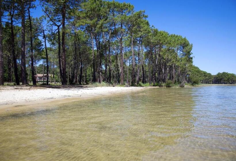 Отель La Caravelle Logis