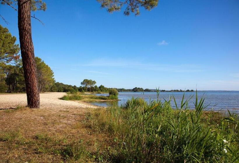 Отель La Caravelle Logis