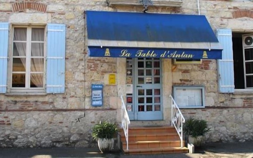 Logis Hotels   La Table D Antan   Hôtel 2 étoiles Et Restaurant