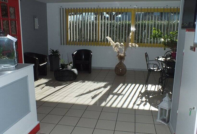 בית מלון כפרי Logis Hôtel Le Clos Saint Loup