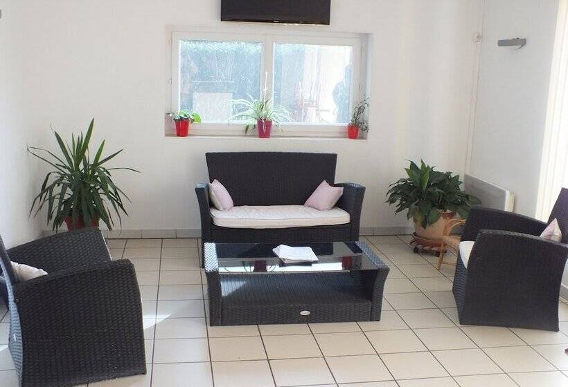 בית מלון כפרי Logis Hôtel Le Clos Saint Loup