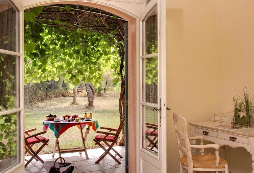 هتل Le Mas Des Sables