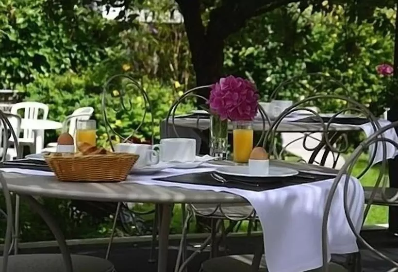 ホテル Les Terrasses