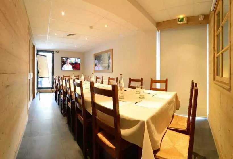 ホテル Les Terrasses