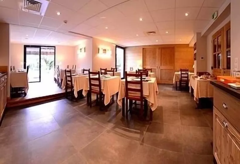 ホテル Les Terrasses