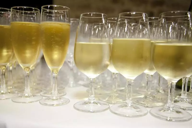 Отель Logis Hostellerie Des Clos Et Restaurant Bistrot Des Grands Crus