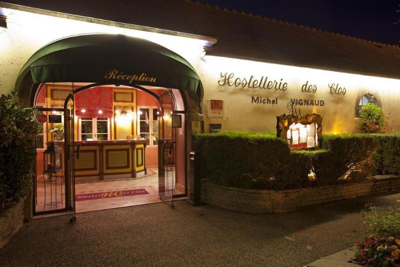 Hotel Logis Hostellerie Des Clos Et Restaurant Bistrot Des Grands Crus