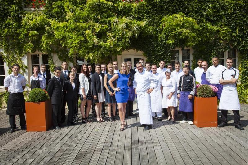 Hotel Logis Hostellerie Des Clos Et Restaurant Bistrot Des Grands Crus