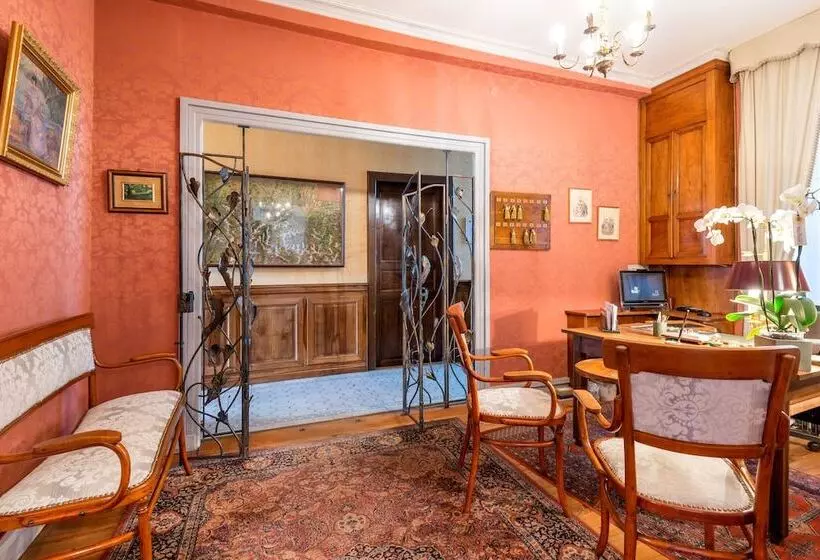 Отель Logis Hôtel Beau Site