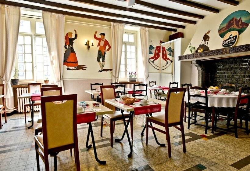 호텔 Logis Hôtel De France