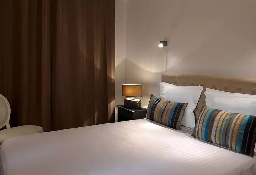 호텔 Logis L Hermitage