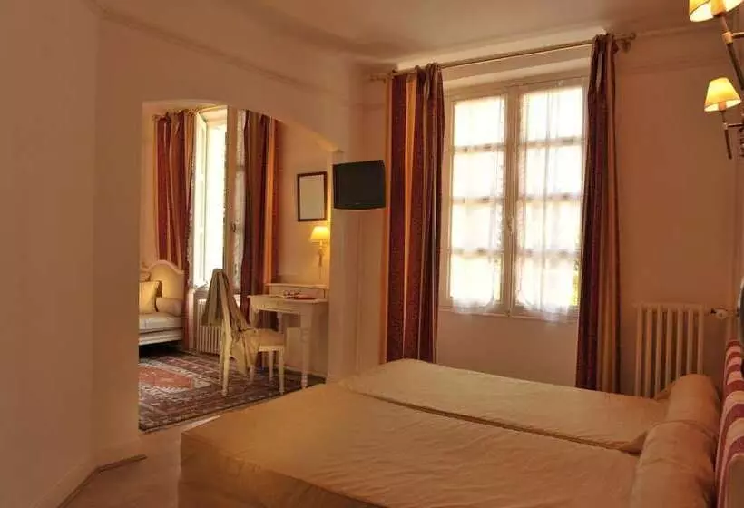 호텔 Logis L Hermitage