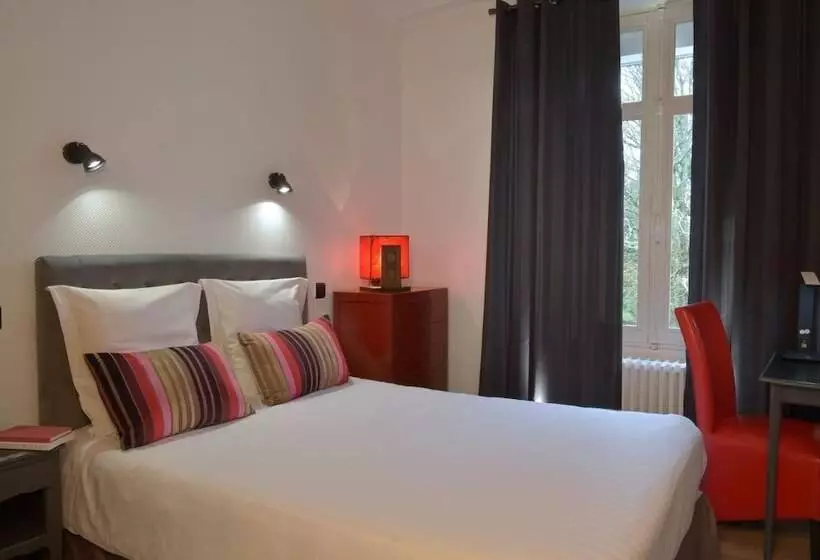 호텔 Logis L Hermitage