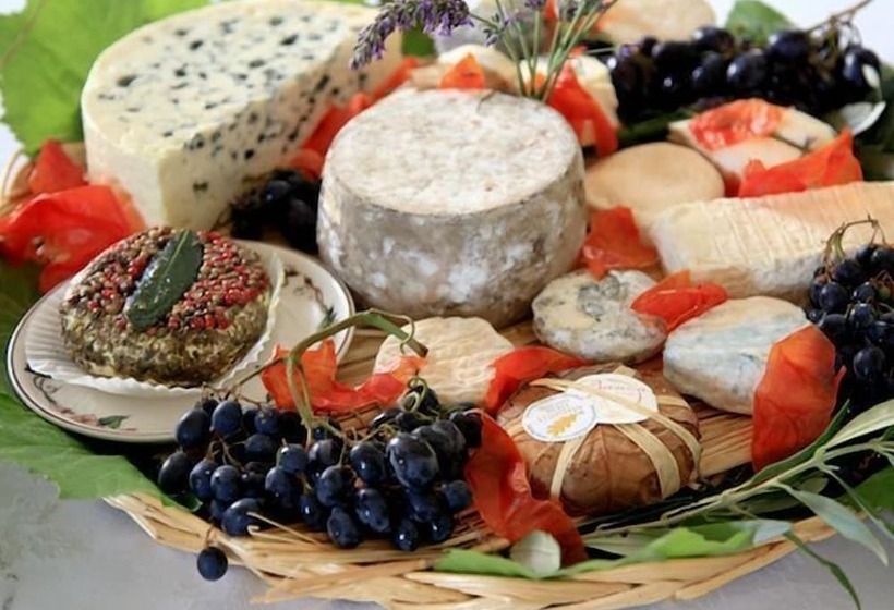 호텔 Logis Hôtel Restaurant Les Géraniums