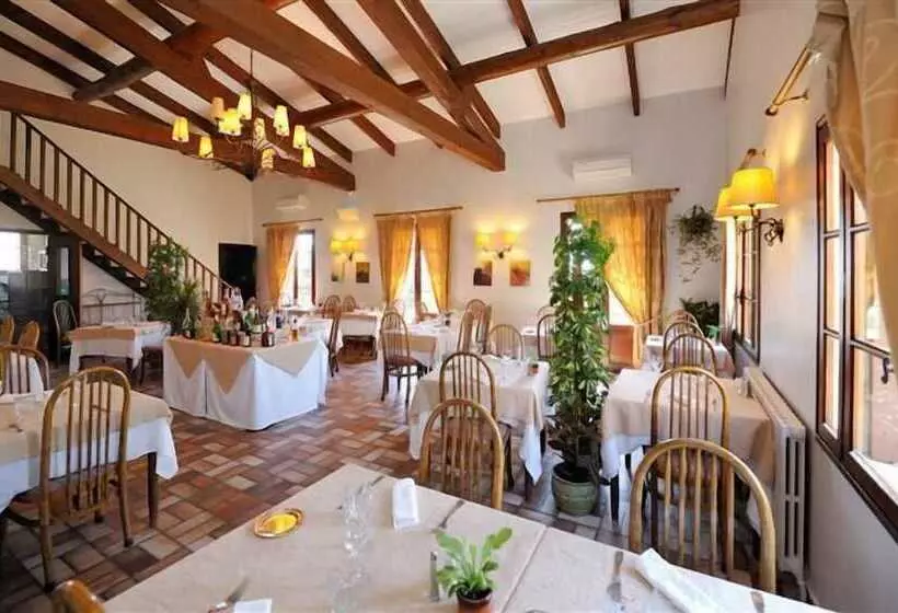 酒店 Logis Hôtel Restaurant Les Géraniums