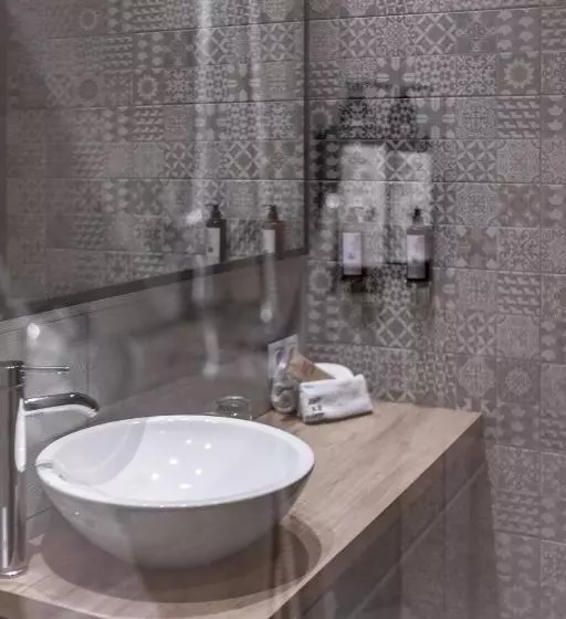 酒店 Petit Palace Plaza De La Reina