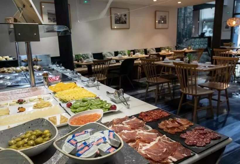 酒店 Petit Palace Plaza De La Reina