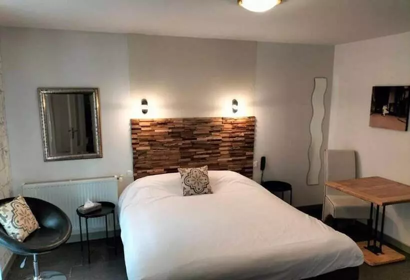 Отель Restaurant Herard