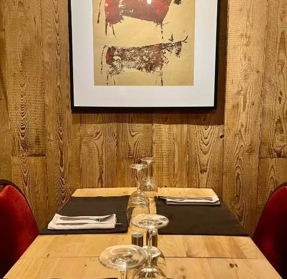 Отель Restaurant Le Clos