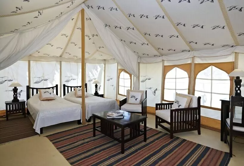 Hotelli Ramthara Fort