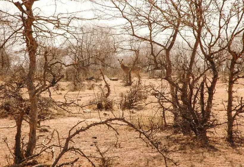 Hotelli Ramthara Fort