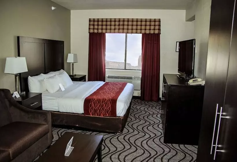 酒店 Comfort Inn & Suites