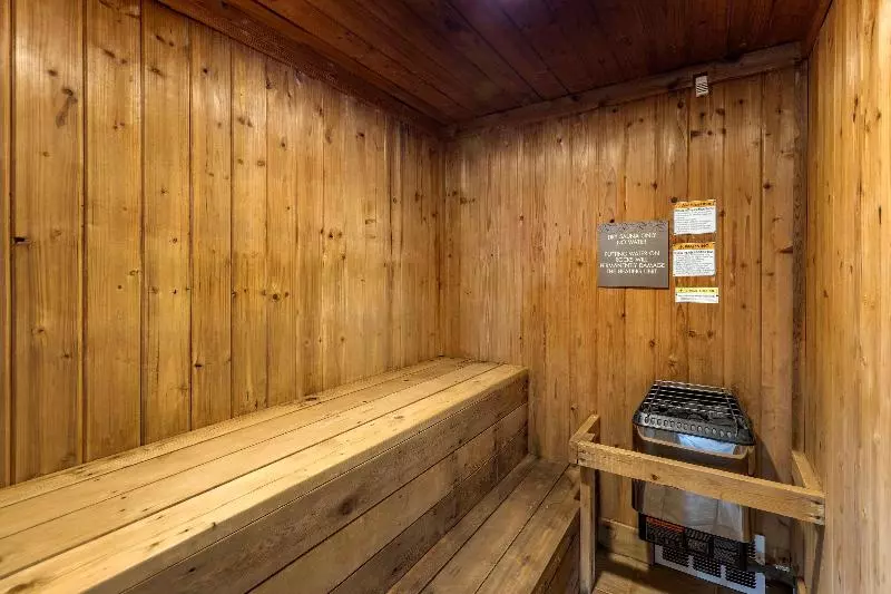 ホテル Comfort Suites Golden West On Evergreen Parkway