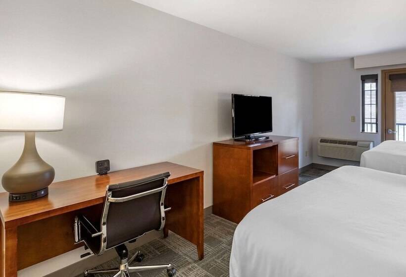 Hotel Comfort Suites Golden West On Evergreen Parkway