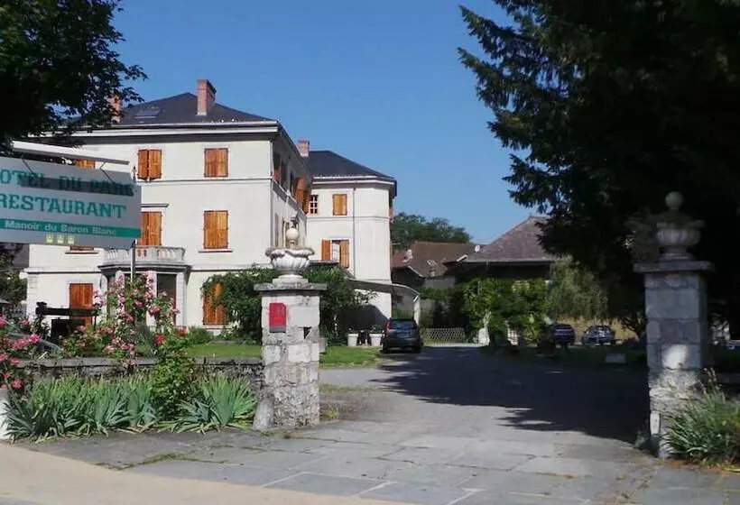 ホテル Du Parc   Manoir Du Baron Blanc