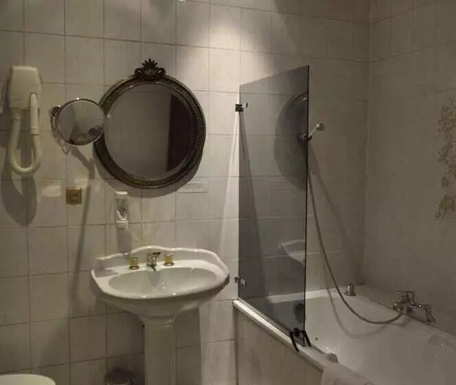 ホテル Du Parc   Manoir Du Baron Blanc