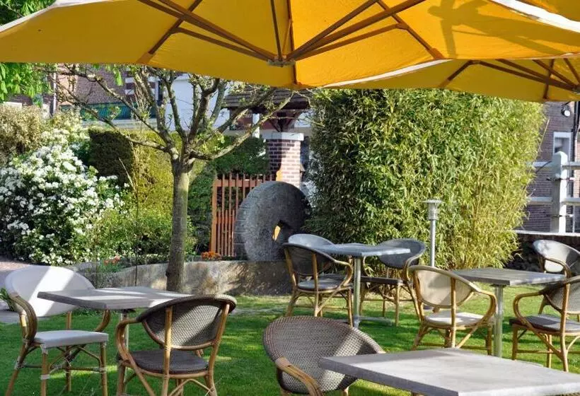 Отель Hostellerie Et Spa De La Vieille Ferme