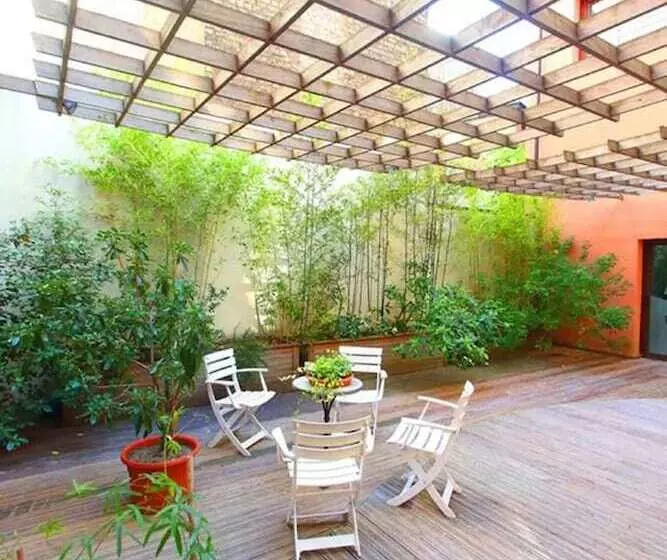 호텔 Hôtel Restaurant L Hirondelle