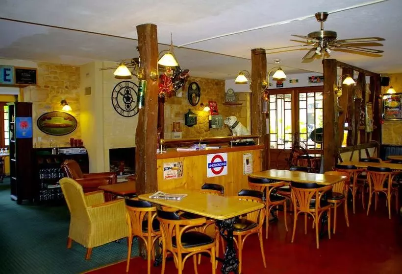 ホテル Hôtel Restaurant La Promenade