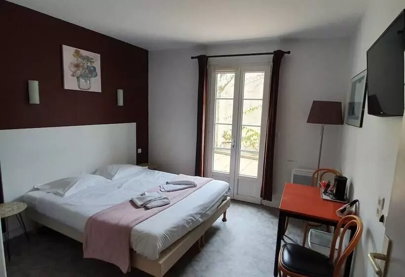 ホテル Hôtel Restaurant La Promenade