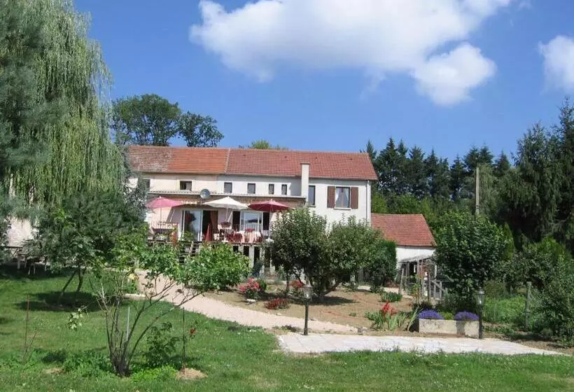 ホテル La Croix Des Bois