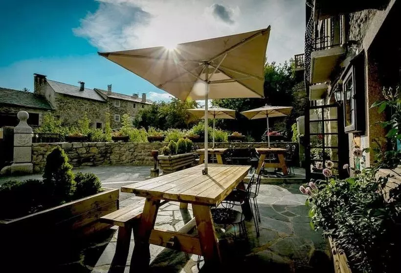 호텔 L Ancienne Auberge