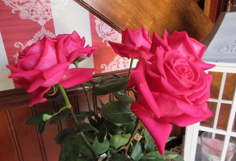 בית מלון כפרי Le Trianon