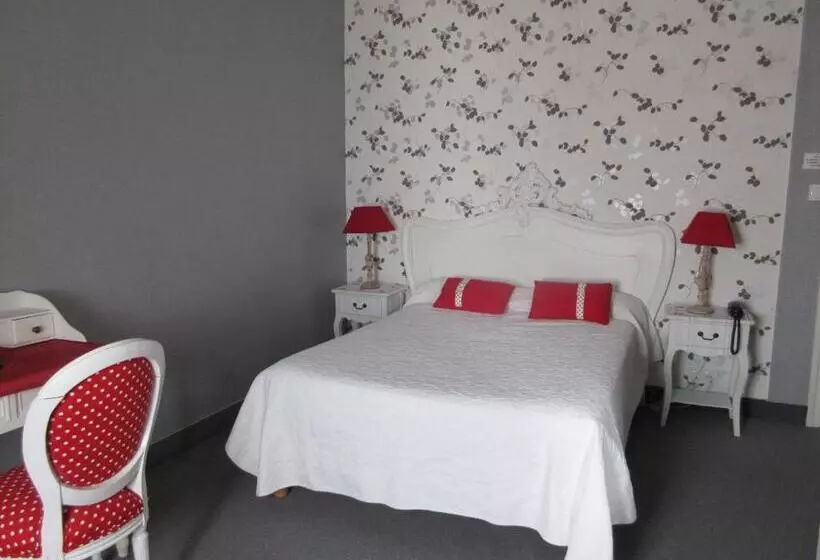 בית מלון כפרי Le Trianon