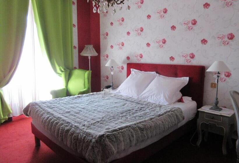 בית מלון כפרי Le Trianon