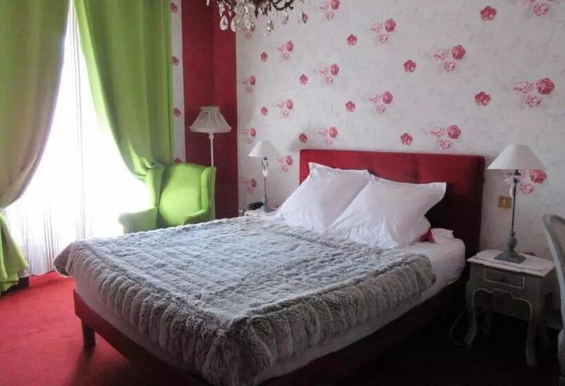 בית מלון כפרי Le Trianon