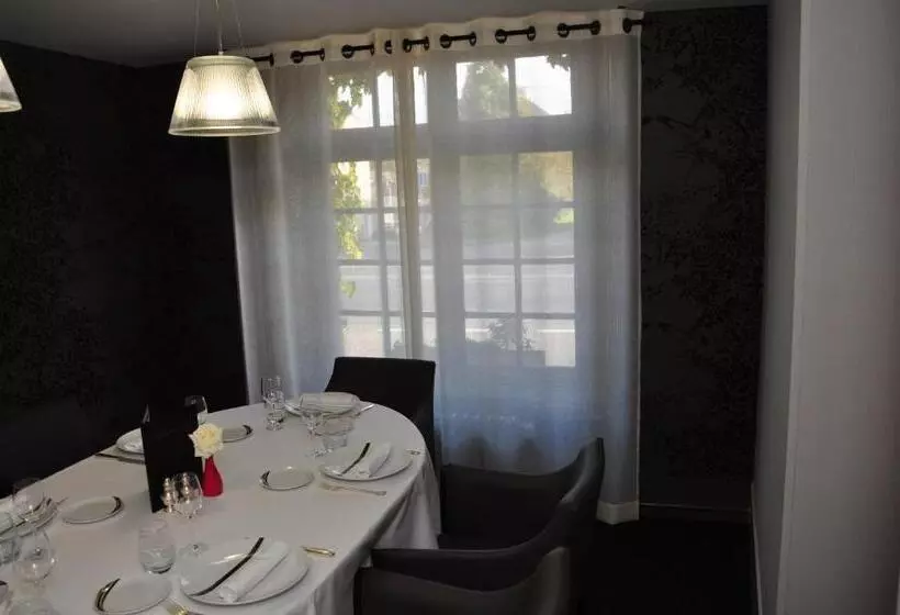 Hotel Logis Hôtel A La Bonne Auberge