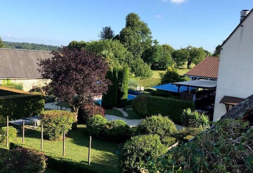 בית מלון כפרי Logis Hôtel Restaurant Les Voyageurs