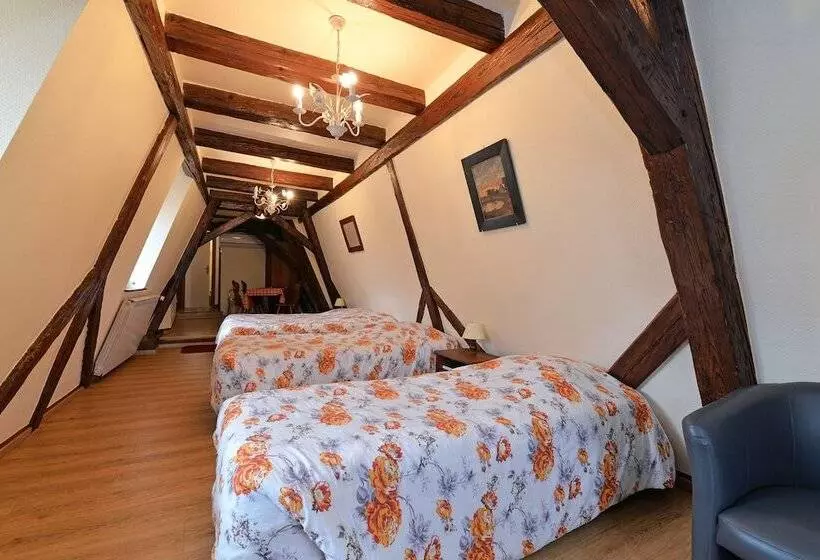 Отель Restaurant Dontenville