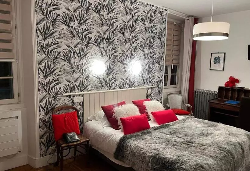 Logis Hotel Bellevue Restaurant La Pomme D Or