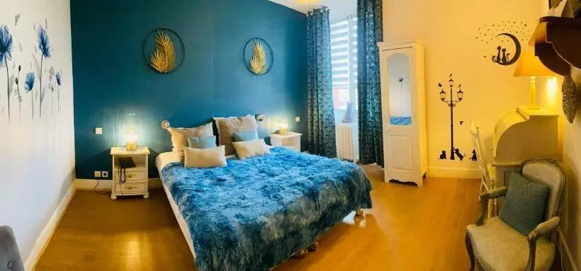 Logis Hotel Bellevue Restaurant La Pomme D Or