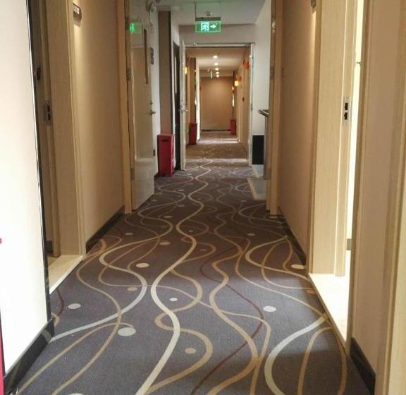 Hotel 7days Premium Beijing Fengtai South Road Subway Station Wumei Market Branch