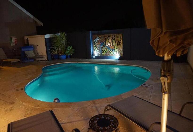 فندق Gecko Lodge Kalbarri