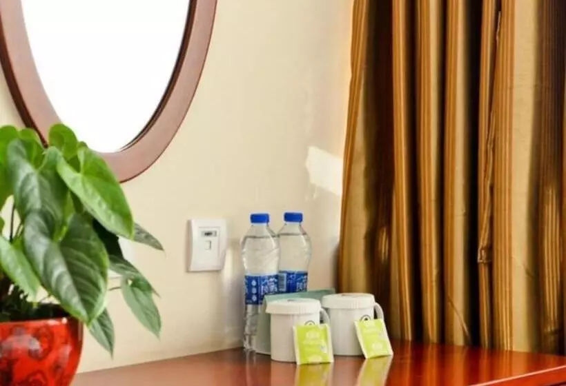 ホテル Greentree Inn Langfang Guangyang District Highspeed Railway Station Business