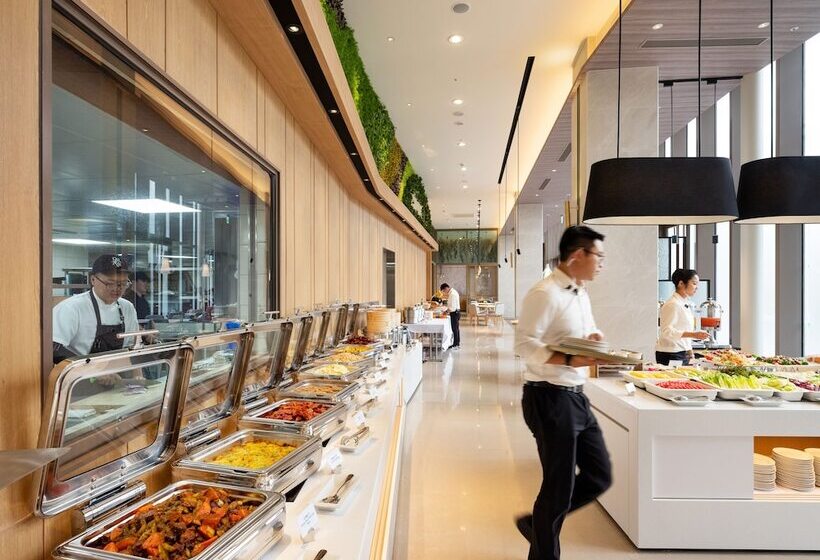 هتل Fame Hall Garden