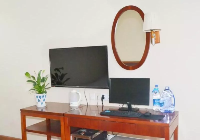 ホテル Greentree Inn Shandong Laiwu West Laiwu Road Express